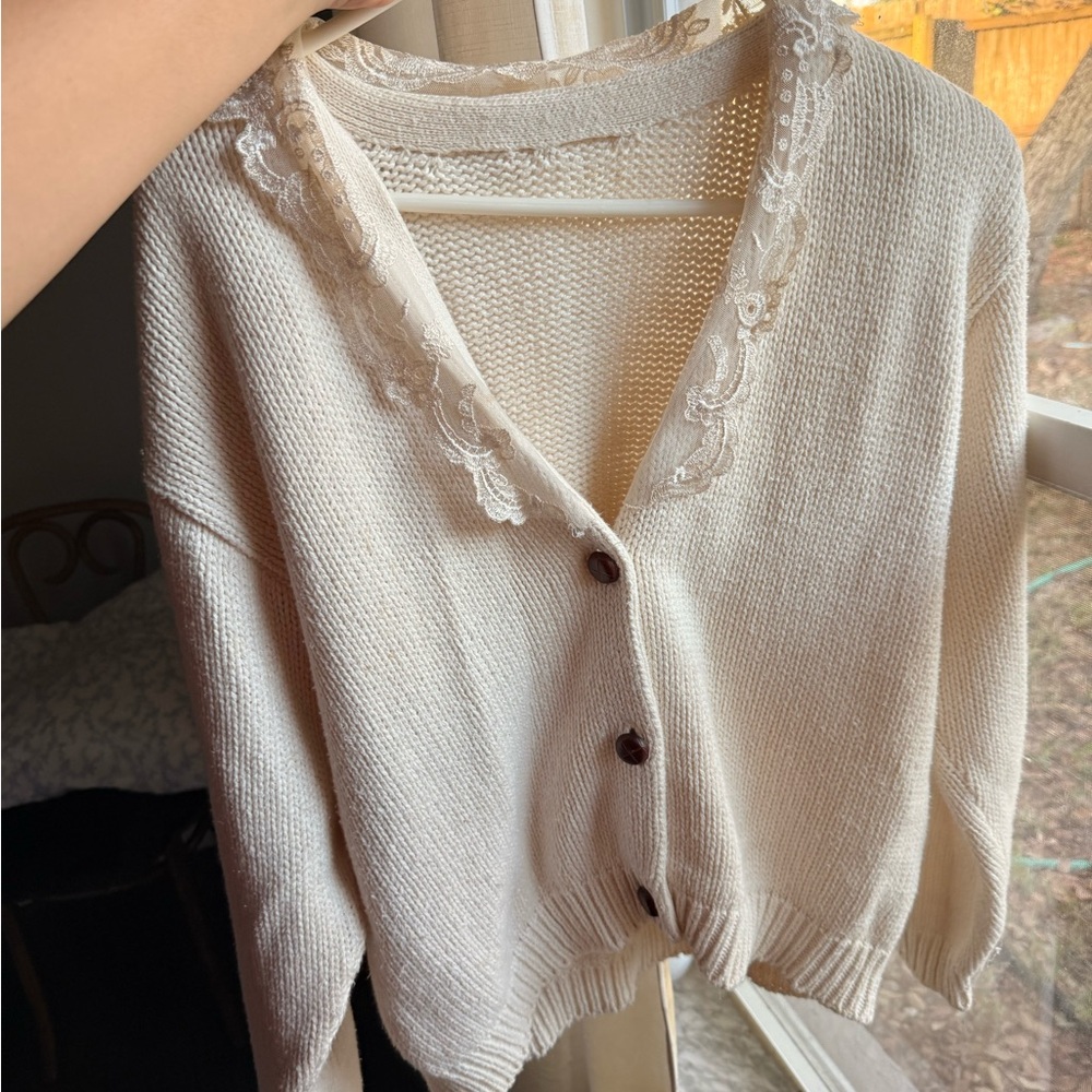 Chic Cream Lace Women's Cardigan